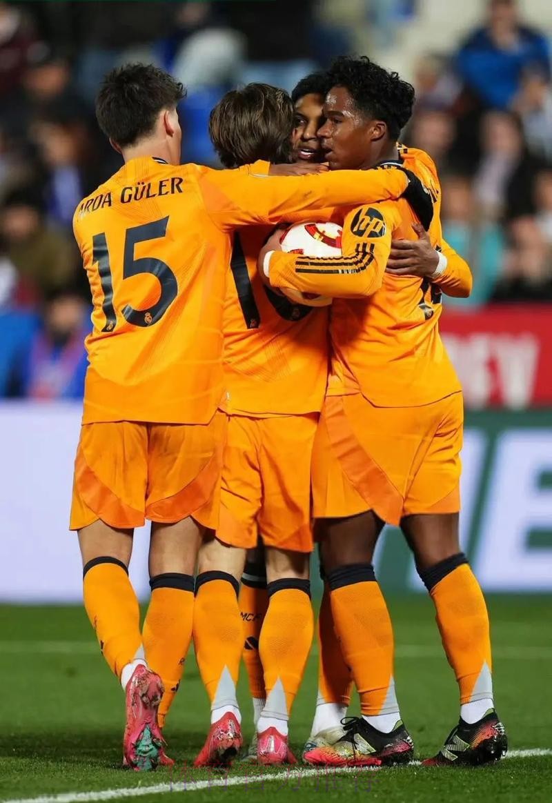 1进球+6关键传球!魔笛当选皇马vs赫罗纳全场最佳 1进球+6关键传球!魔笛当选皇马vs赫罗纳全场最佳